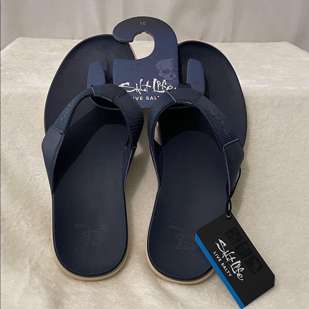 NEW Salt Life Men's Dark Blue Flip Flops